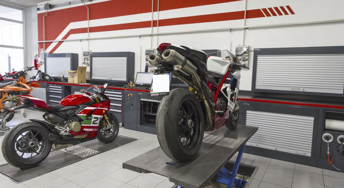 DUCATI-Seasonal-Check-Up-4.JPG