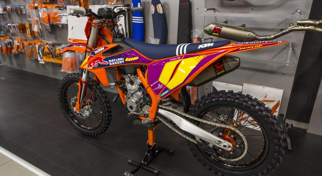 KTM-SX-F-250-1.JPG