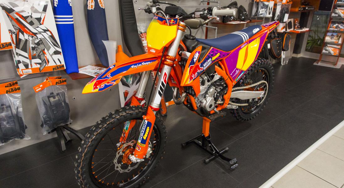 KTM-SX-F-250-2.JPG