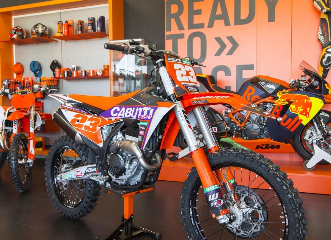 KTM-SX-F-250-11.jpg