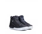 9375551metractive-woman-d-wp-shoes-black-white.jpg