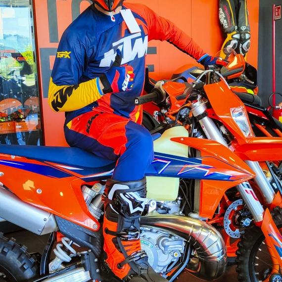 Completo-KTM-cross.jpg