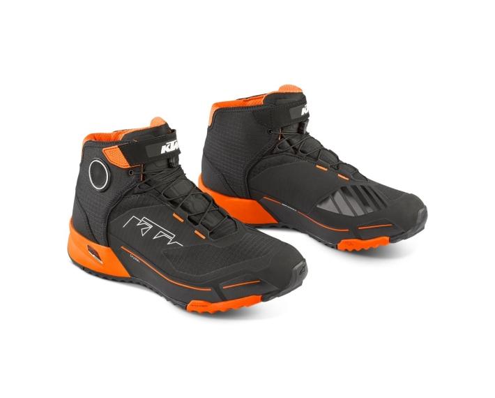 Convert-1200Wx1200H-PHO-PW-PERS-VS-3PW25000060X-KTM-CR-X-DS-RID-SHOES-SALL-AWSG-V3.png