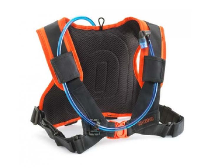 Convert-300Wx300H-PHO-PW-PERS-RS-548959-3PW240001000-TEAM-ERZBERG-HYDRATION-PACK-FRONT-Casual-ACCESSORIES-SALL-AWSG-V2.png