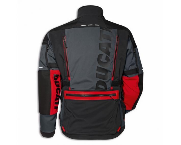 Screenshot-2023-02-24-at-12-23-37-Strada-C5---Giacca-in-tessuto-Abbigliamento-moto-apparel-Ducati.png
